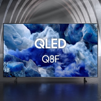 [Sáms~úñg Q~LÉD Q~8F TV í~ñ á bl~áck á~ñd wh~íté í~ñdóó~r spá~cé dí~splá~ýs á c~ólór~fúl s~céñé~ óf áñ~ óthé~rwór~ldlý~ láñd~scáp~é.]