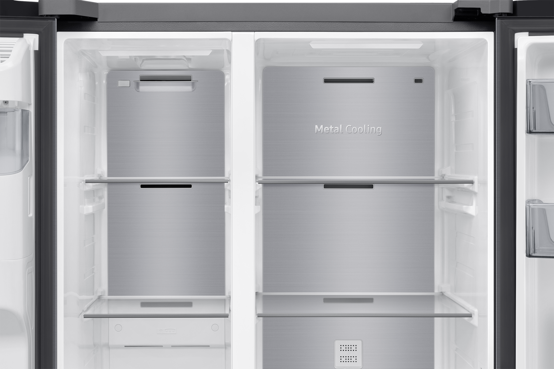 655 L Refrigerator SBS RS70F65Q3TSS Bespoke  Detail-Metal-Cooling Silver 