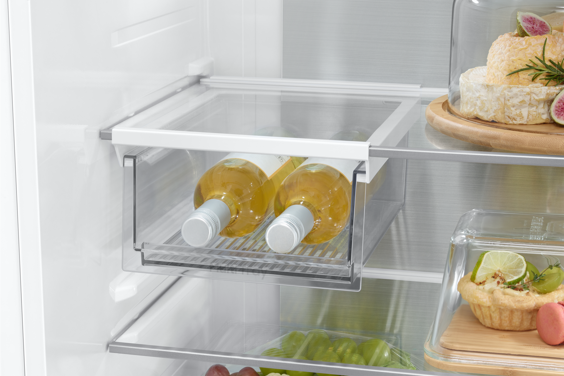 detail-multi-tray White