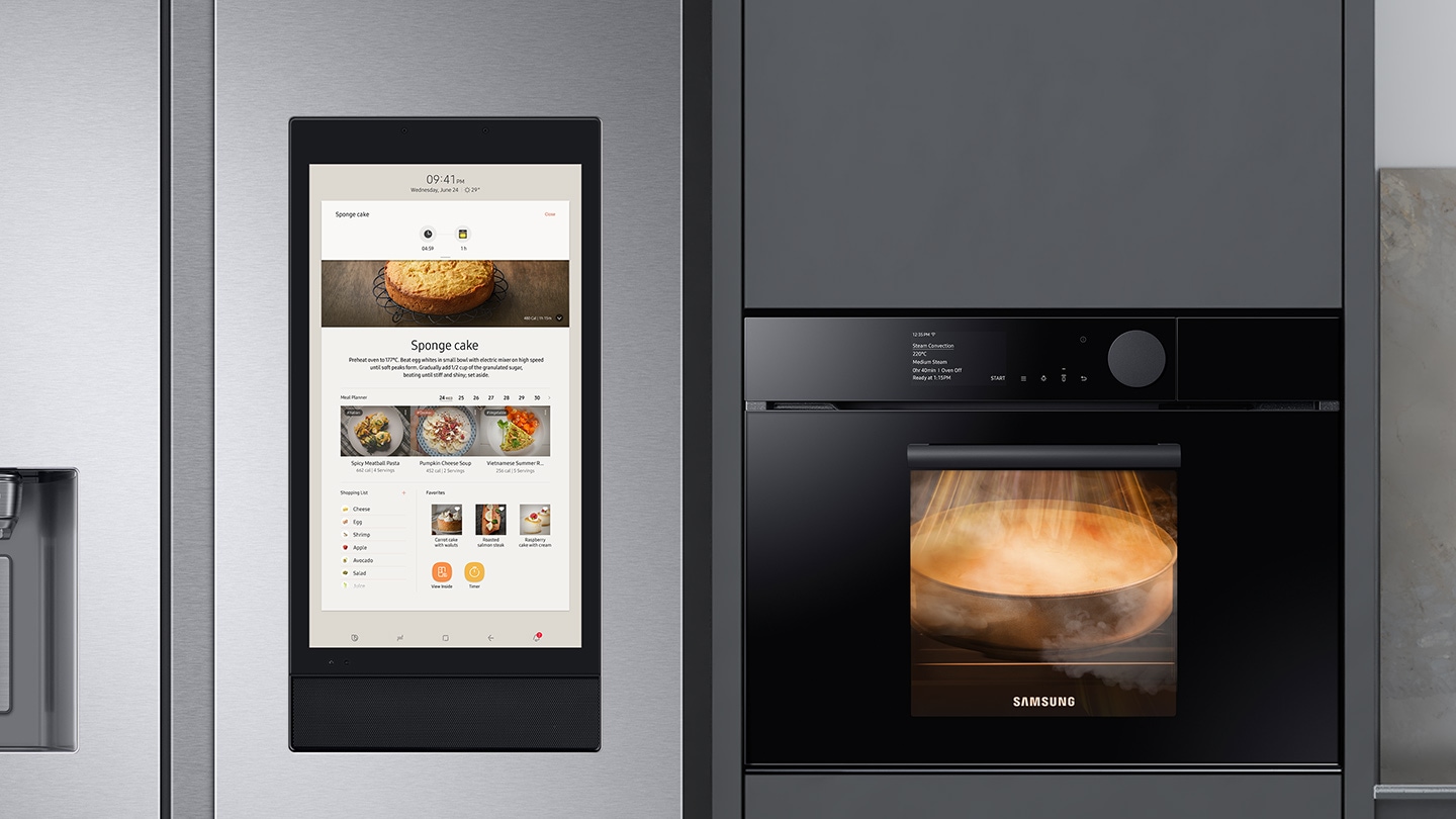 Use Recipe to Oven function to link with Samsung smart oven. After selecting the preferred recipe and the cooking time, click the ‘Send to Oven’ button to start the oven. The progress status then appears on the Family Hub screen.