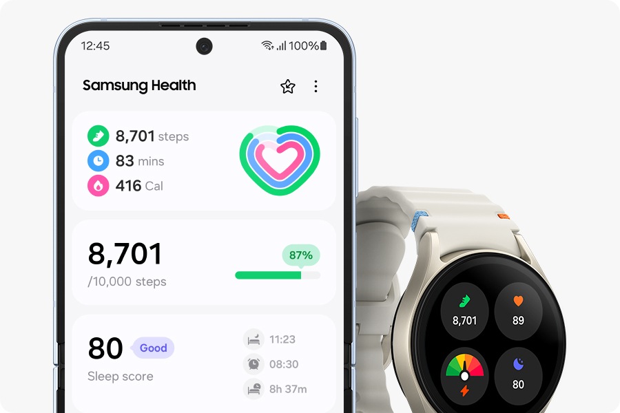 Samsung Galaxy akıllı telefon ile eşleştirilmiş Galaxy Watch7, günlük aktivite ilerlemesini görüntülerken, kadranda Samsung Health uygulamasında uyku saati, adım sayısı ve yakılan kalori dahil olmak üzere ayrıntılı aktivite istatistiklerini gösteriyor.