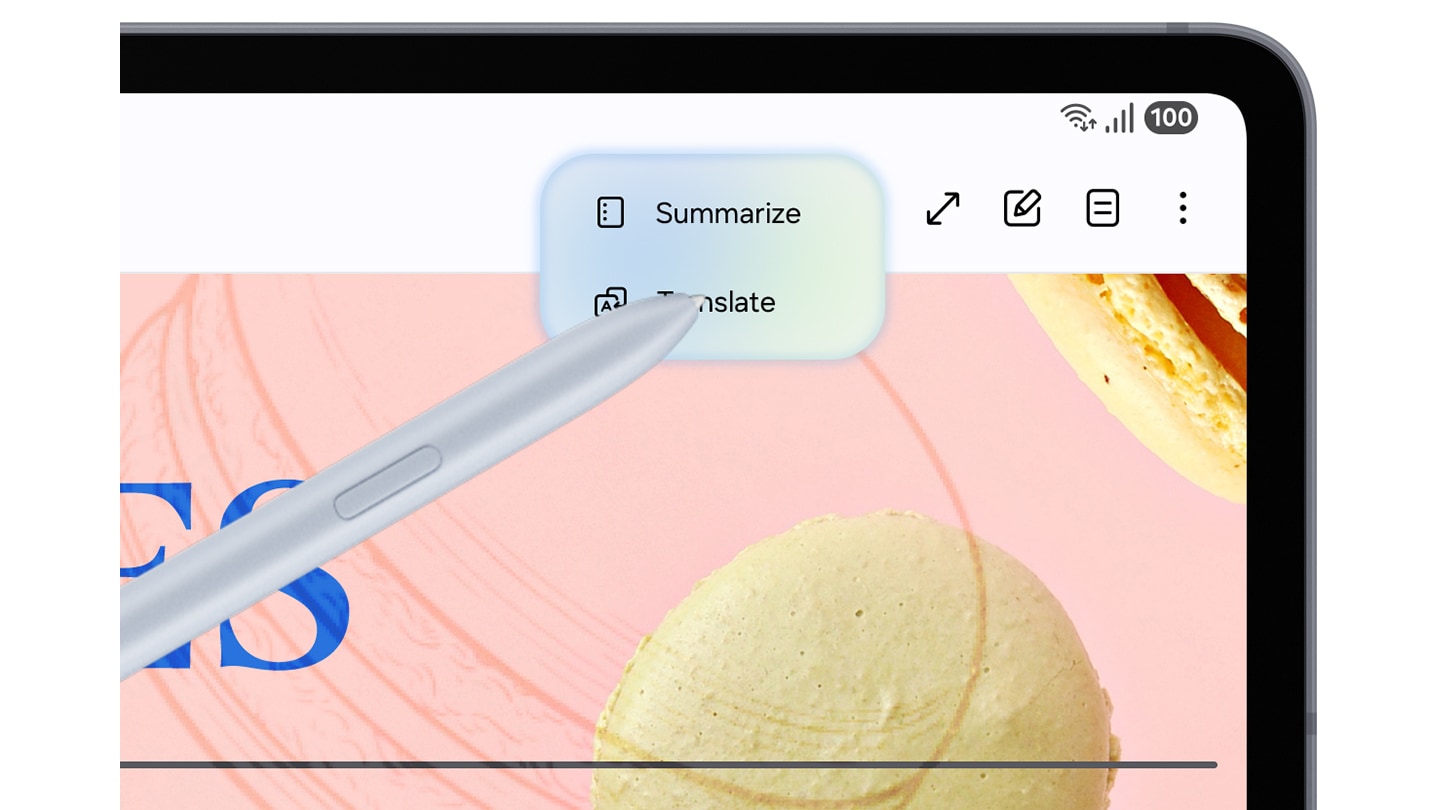 “Özetle” ve “Çevir” seçenekleri arasından S Pen “Çevir”i seçiyor.