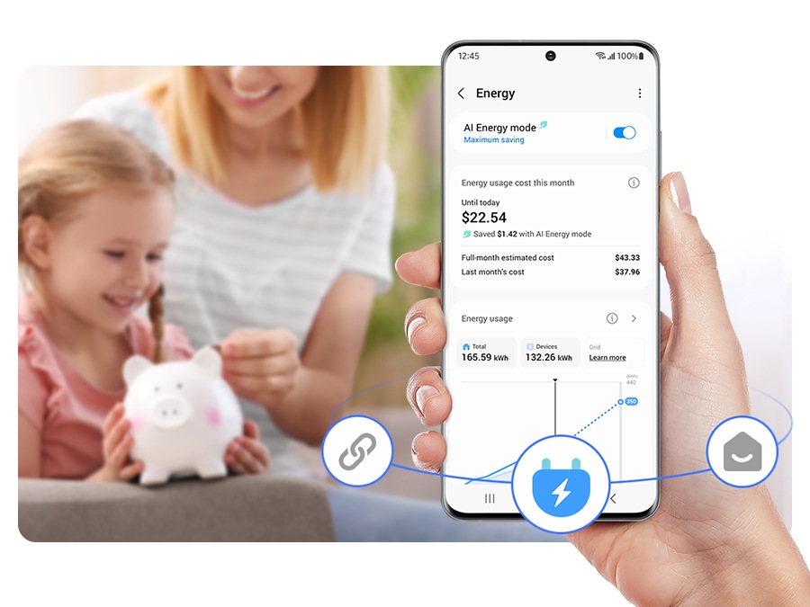 SmartThings Energy hizmetini kullanarak enerji kullanımını kontrol eden bir kişi.