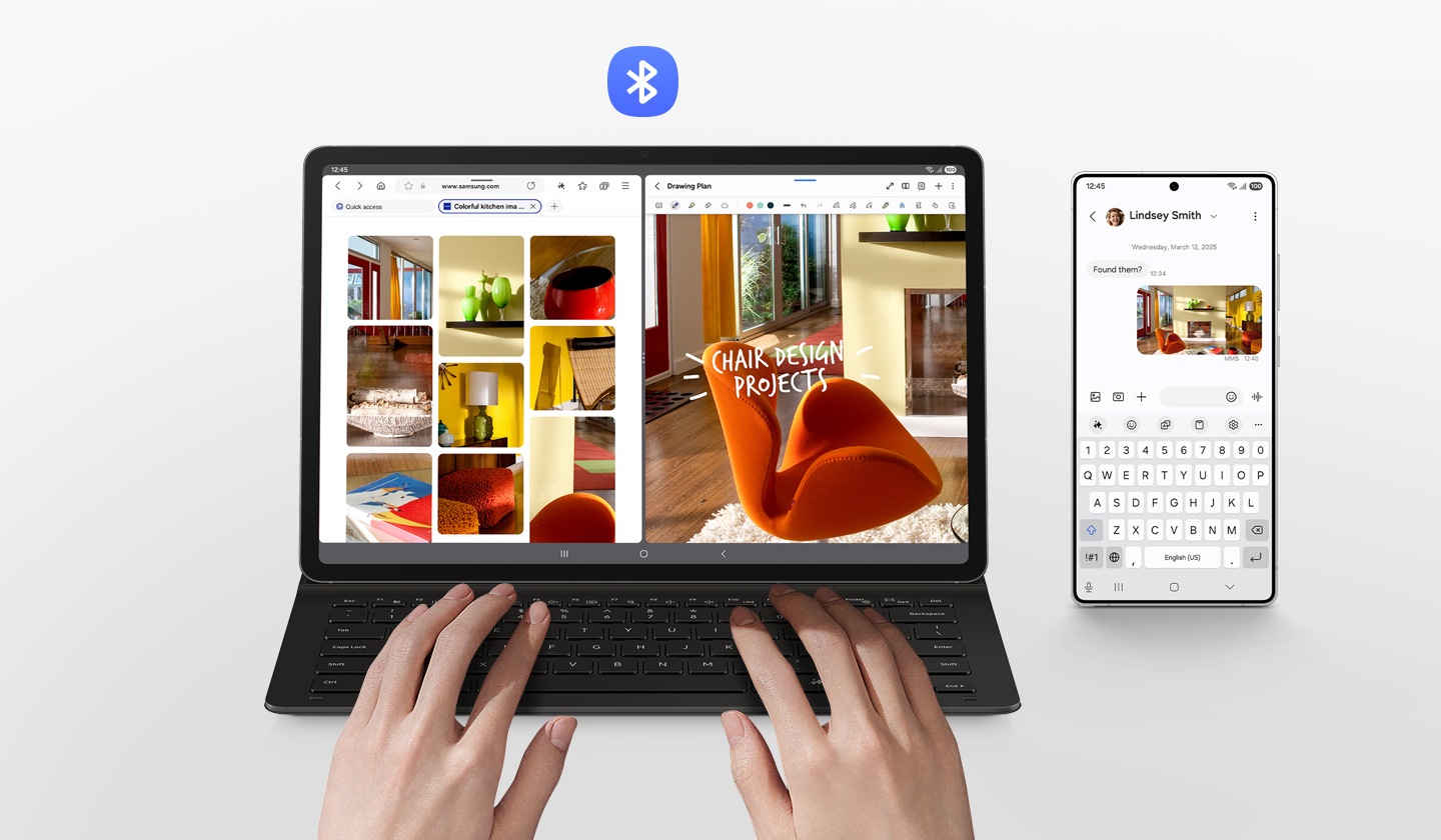 Bir kişi, Book Cover Keyboard Slim takılı bir Galaxy Tab S10 FE+ kullanıyor. Cihazın iki pencereye bölünmüş ekranında, internetten bulunmuş çeşitli ev eşyası fotoğrafları yer alıyor ve fotoğraflardan biri düzenleniyor. Cihazın yanındaki Galaxy akıllı telefonun ekranında da aynı fotoğraf var ve kılıfın klavyesiyle bazı harfler yazılıyor. Yukarda Bluetooth logosu gösteriliyor.