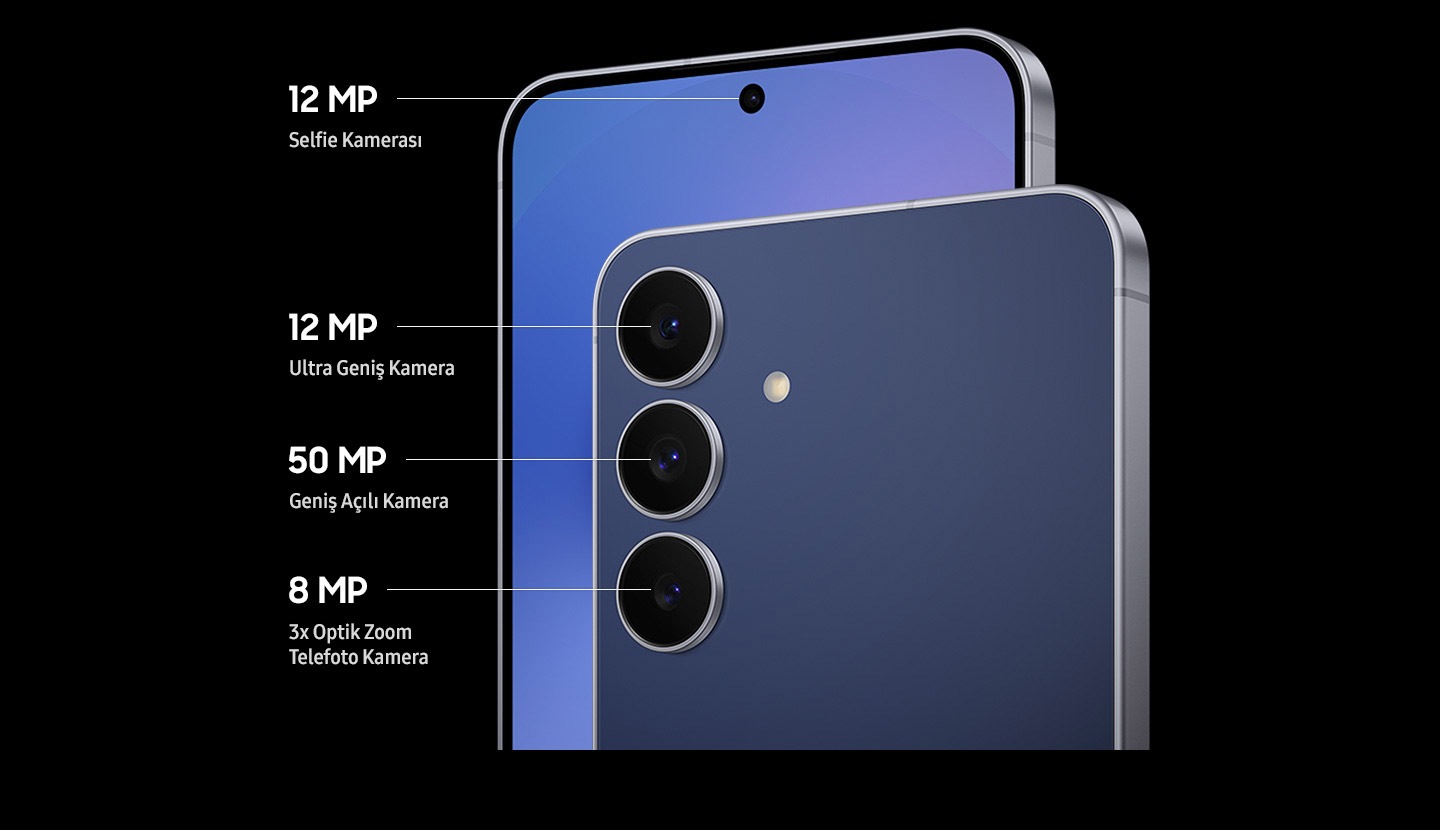 Biri diğerinin önünde duran iki Samsung Galaxy S25 FE cihazın kamera özellikleri vurgulanıyor. Öndeki telefonda 12 MP Ultra Geniş Kamera, 50 MP Geniş Açılı Kamera ve 8 MP 3x Optik Zoom Telefoto Kamera bulunuyor. Arka plandaki telefonda tek bir 12 MP Selfie Kamerası mevcut.