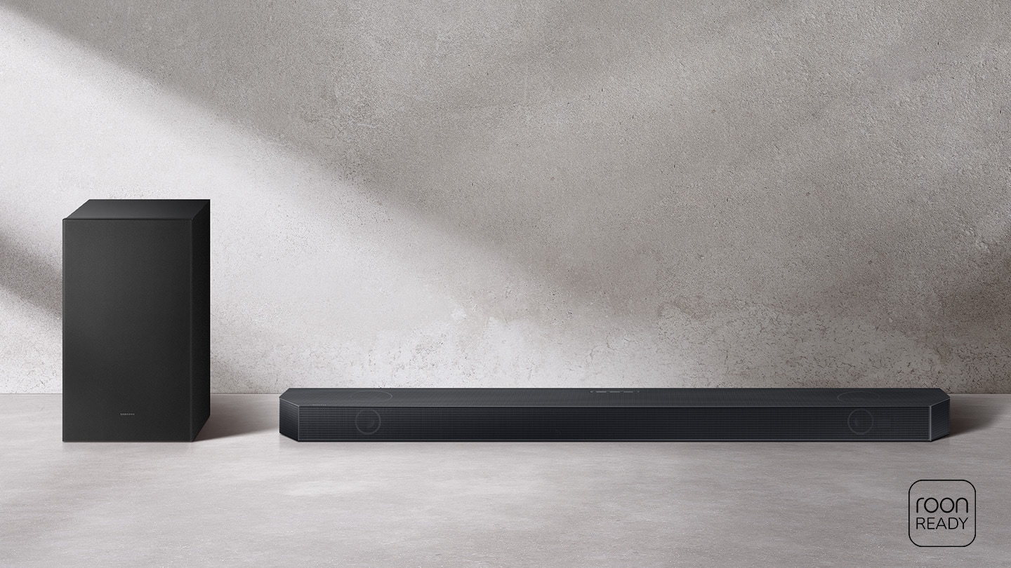 Derin baslı hoparlörlü Samsung Q600H soundbar.