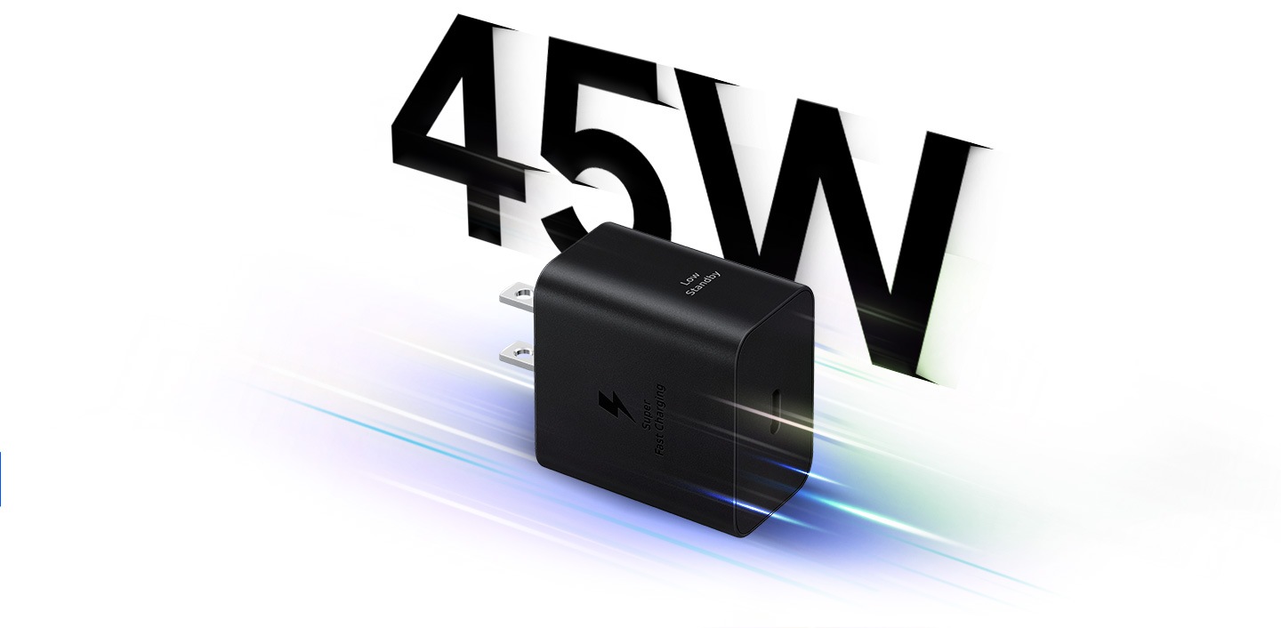 45W 黑色快充旅充頭側面彷彿向前快速移動，藉此顯示出超快速充電。