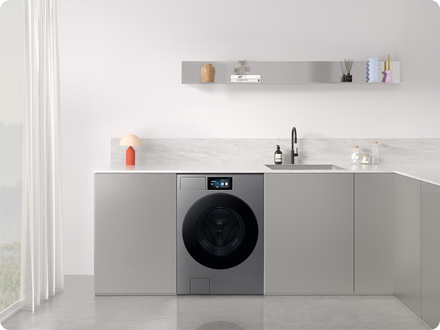 全新設計簡潔無縫，搭配 7 吋 LCD 觸控螢幕，用美型家電，妝點你的家。