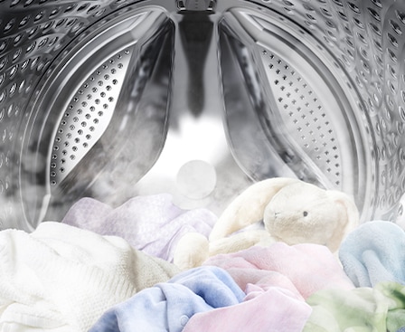 Steam является расплавленный внутри washing machine and soak clothes in the drum.