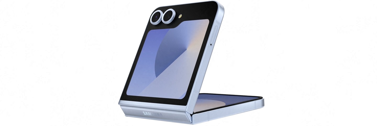 El Galaxy Z Flip6 se ve en FlexMode desde atrás.