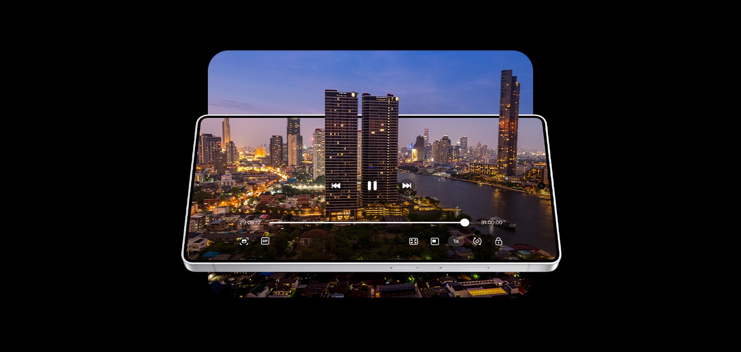 En el reproductor de vídeo se ve el horizonte de una ciudad que aparece más allá de la pantalla. El vídeo tiene una duración de 31 horas.
