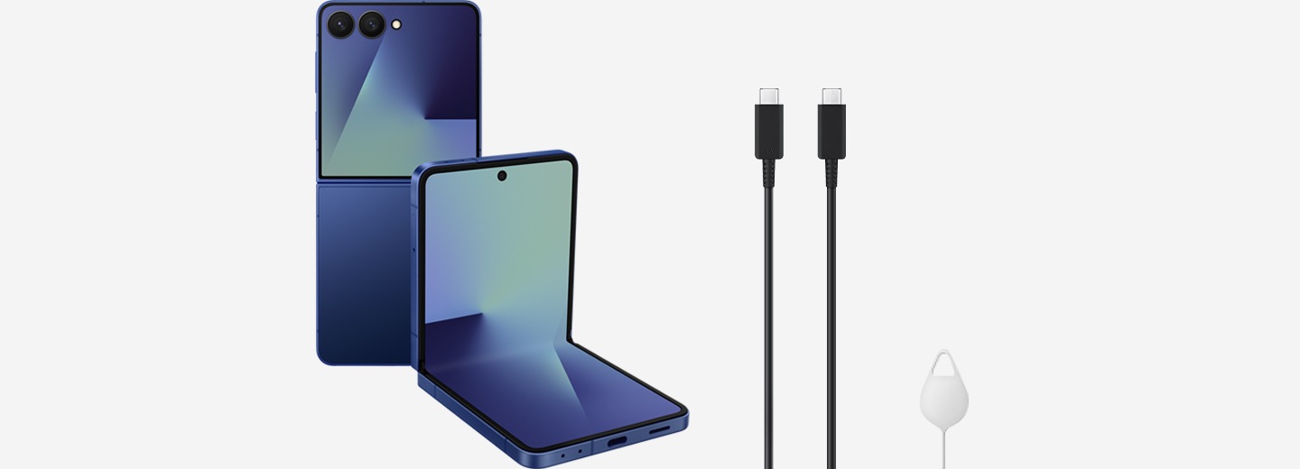 Galaxy Z Flip7, cable de carga USB-C y pin de expulsión.