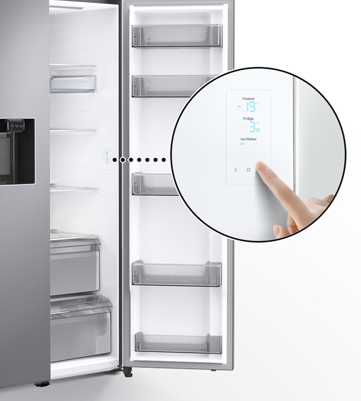 Samsung RS68A8530S9/EU Series 7 American Style Fridge Freezer Silver. The control display is located in the middle of the right compartment wall of RS8000NC.