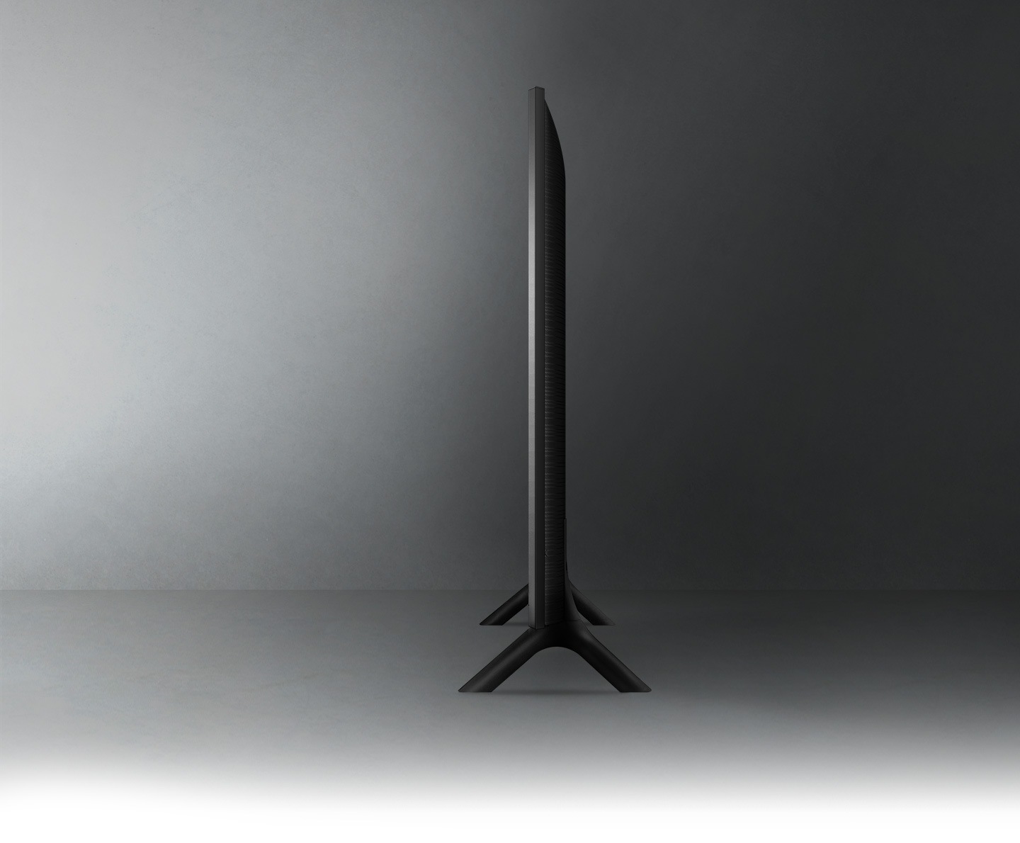 Profile view of QLED TV shows ultra slim design of QLED TV AirSlim.