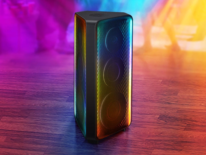 Sound Tower is beaming out blue light to create a party mood. Colorful lights are surrounding the Sound Tower.