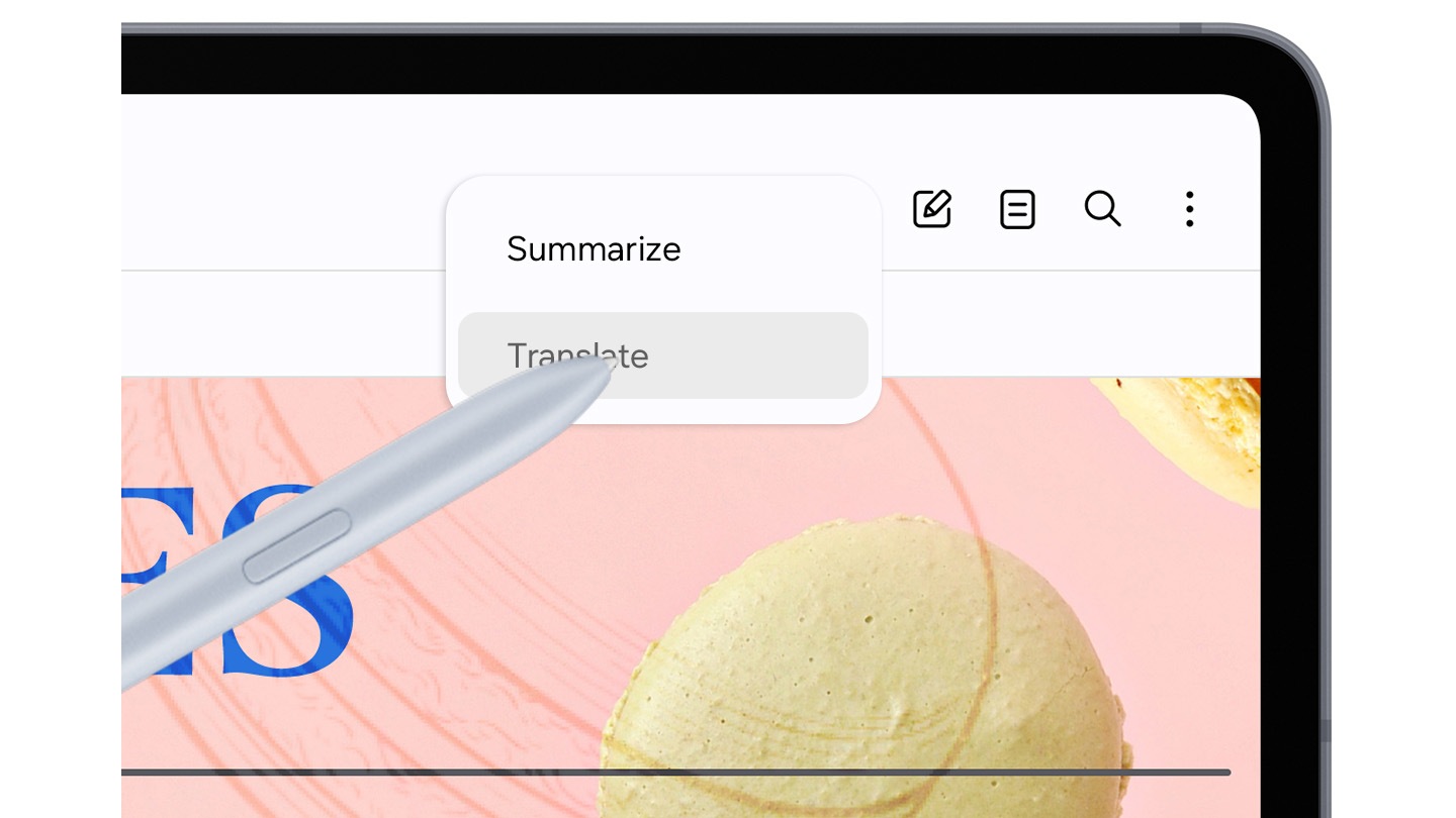 From the options of Summarize and Translate, the S Pen chooses Translate.