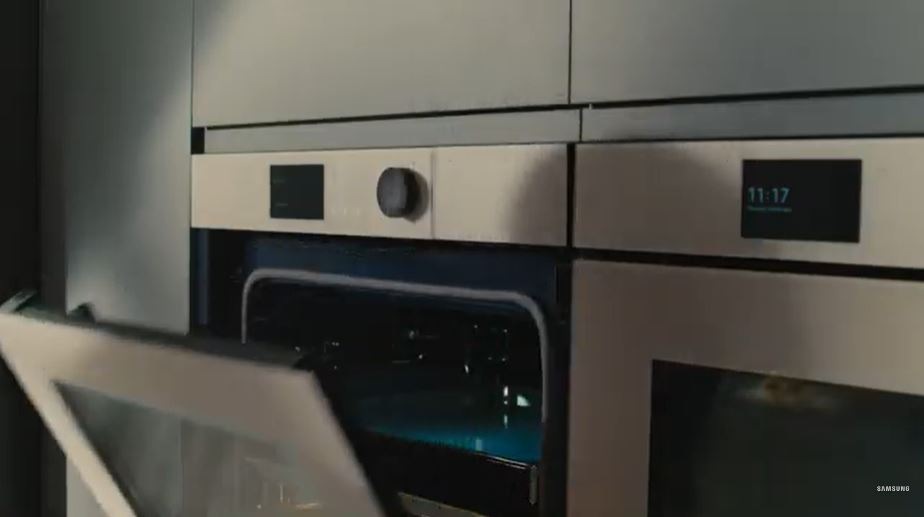 Samsung Sunday Brunch Idents Auto Opening Door