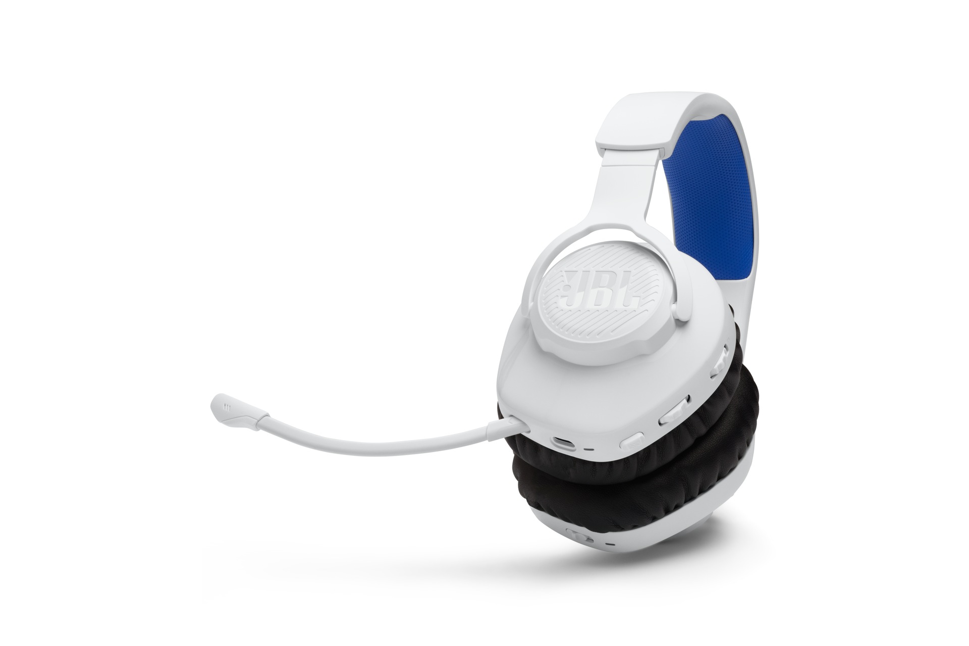 JBL Quantum 360X Console Detail White 