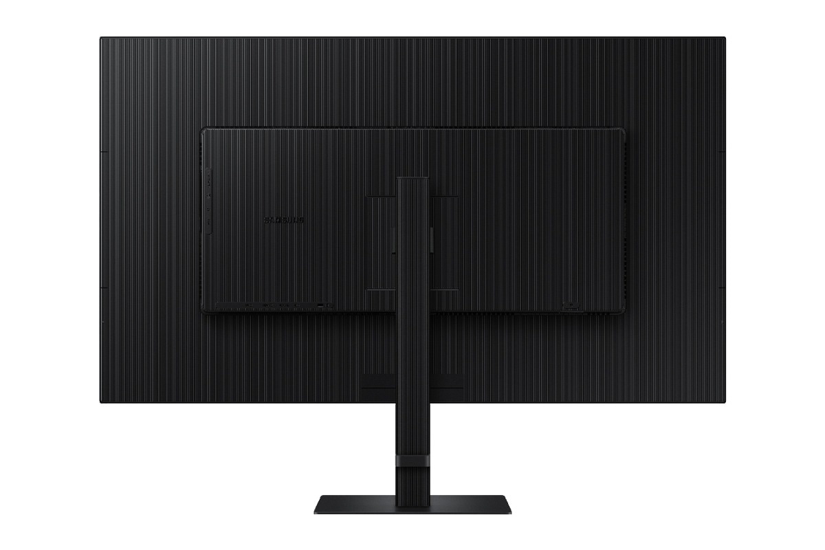 Thumbnail image of 37" ViewFinity S8 (S80UD) 4K UHD HDR10 High Resolution Monitor with USB-C and Ergonomic Stand