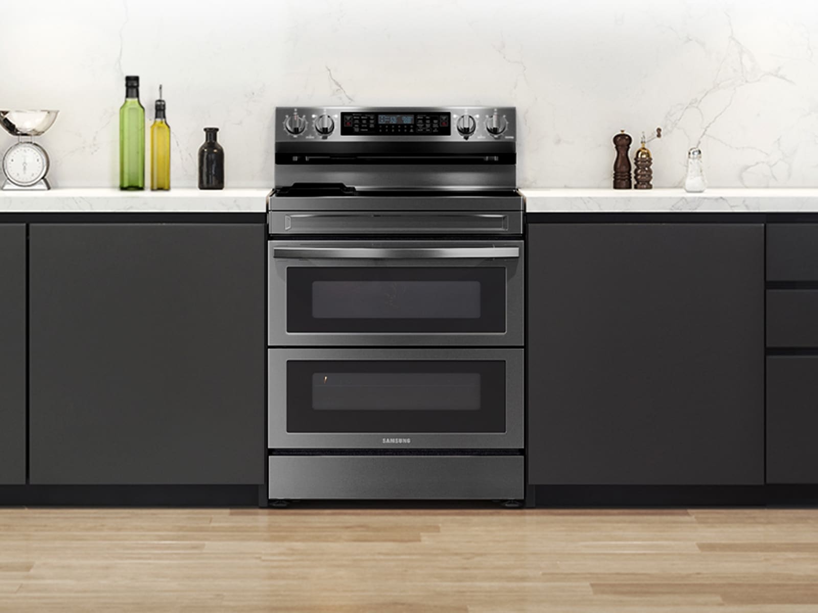 6.3 cu. ft. Smart Freestanding Electric Range with Flex Duo™, No-Preheat Air Fry &amp; Griddle in Black Stainless Steel Side-Perspective1 Black 