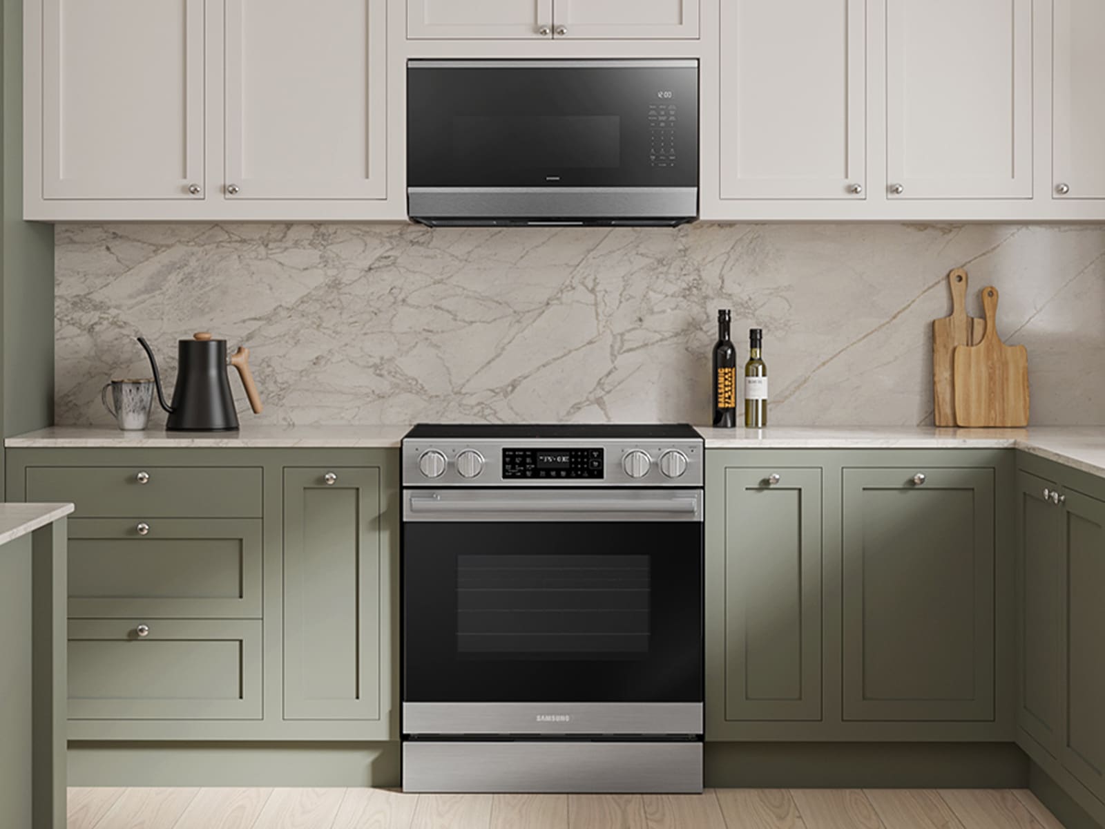 Kitchen image featuring  Bespoke Smart Slide-In Electric Range with No Preheat Air Fry Max and True Convection | Samsung US