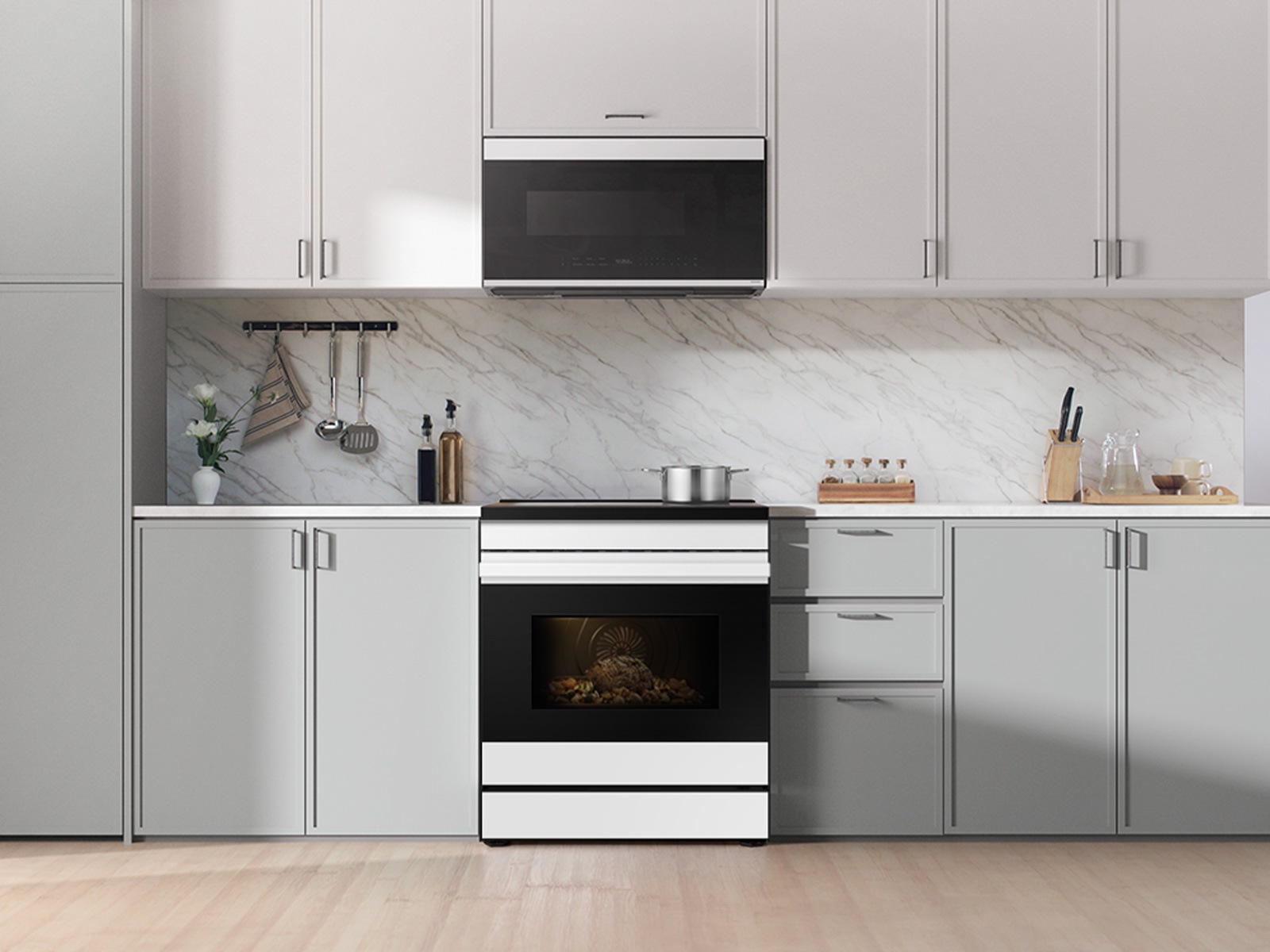 gallery detail 8 - Bespoke 6.3 cu. ft. Smart Slide-In Induction Range with Anti-Scratch Glass Cooktop &amp; Air Fry in White Glass