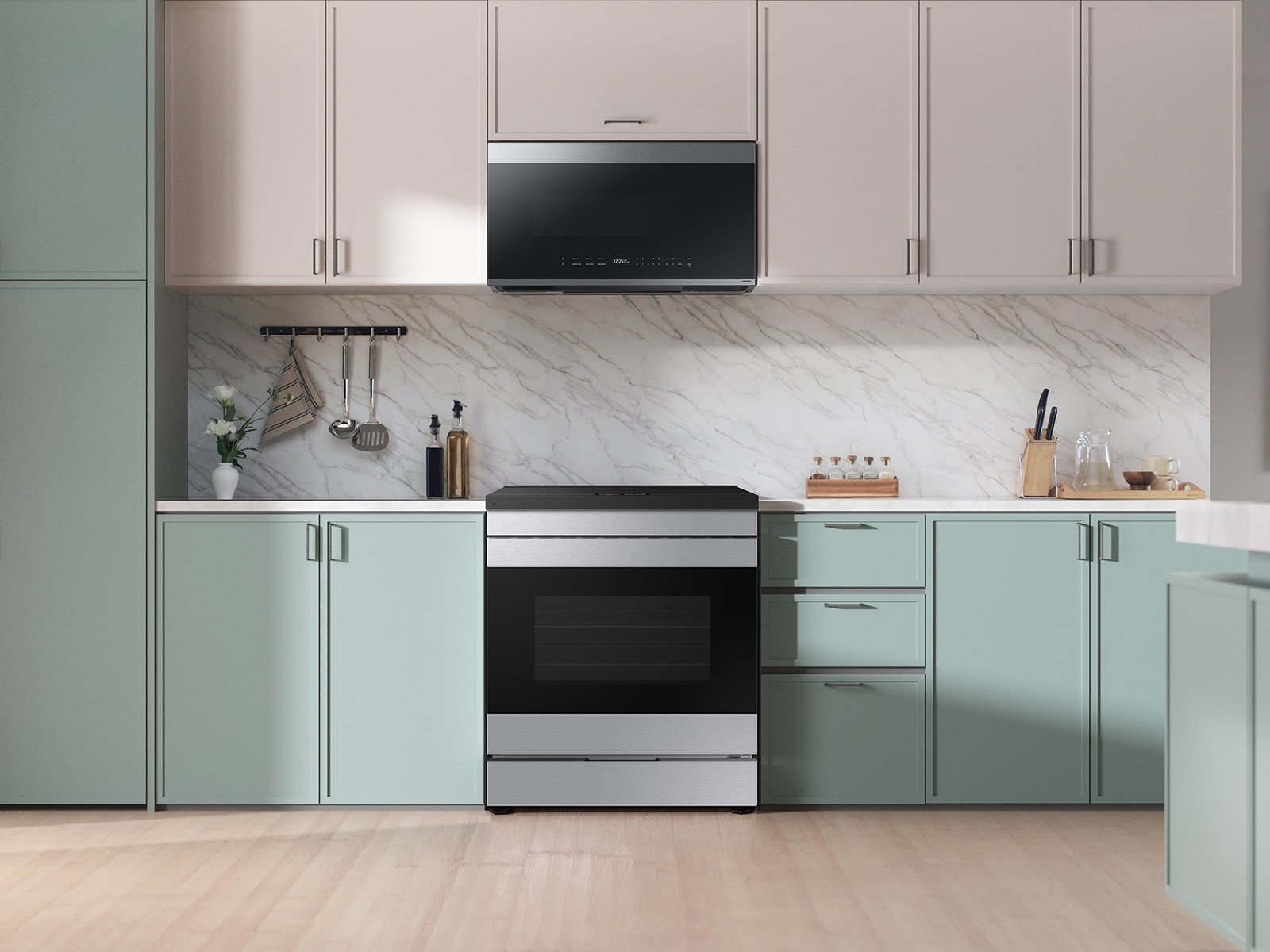 Bespoke 6.3 cu. ft. Smart Slide-In Induction Range with AI Home &amp; Smart Oven Camera in Stainless Steel Stainless Steel