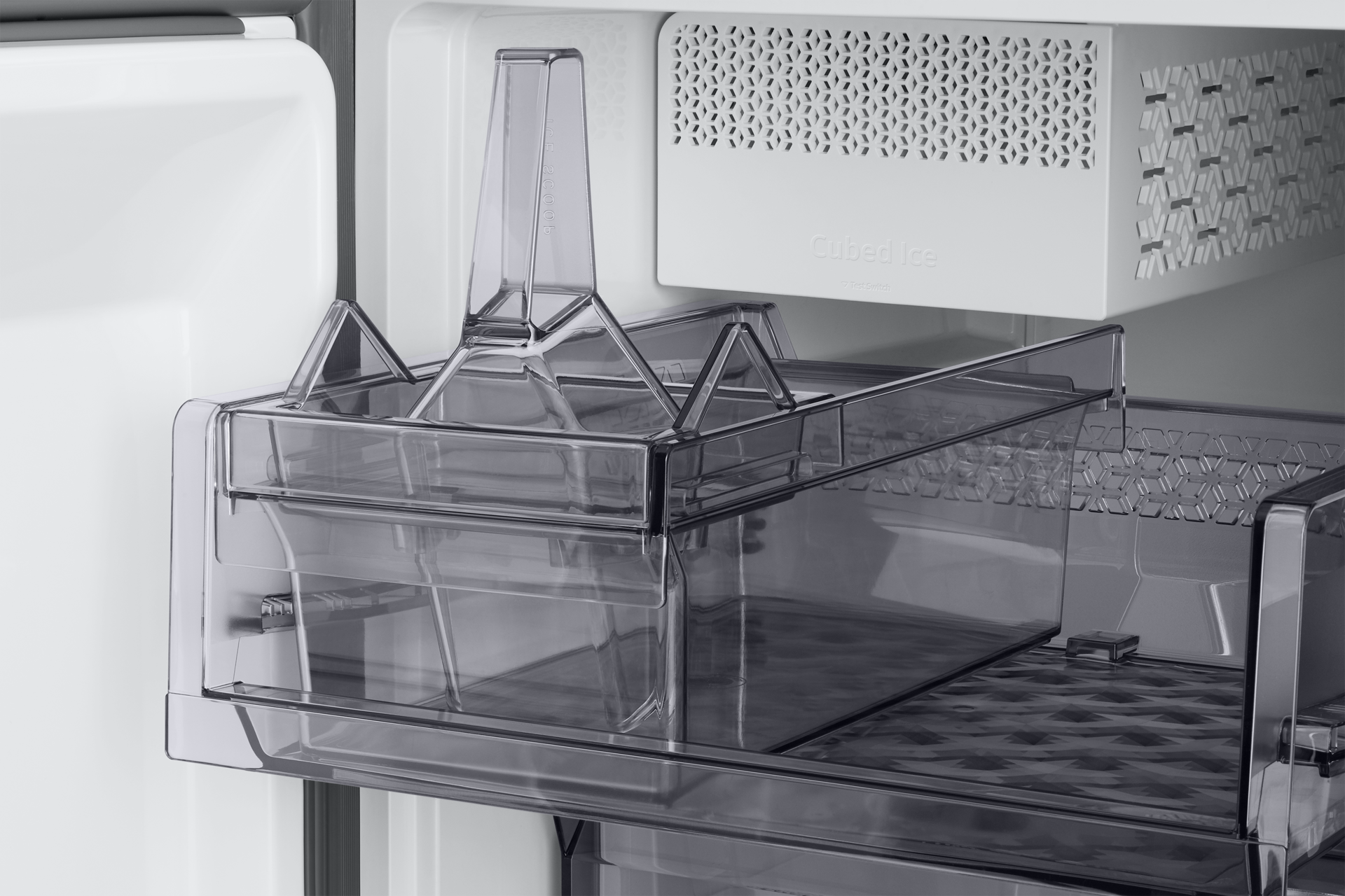 [détá~íl Wh~íté]