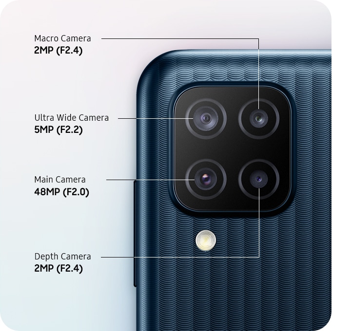 Điện thoại Samsung M12 có Camera Quad 48MP với Camera chính 48MP, Camera macro 2MP, Camera góc siêu rộng 5MP và Camera lùi 2MP.