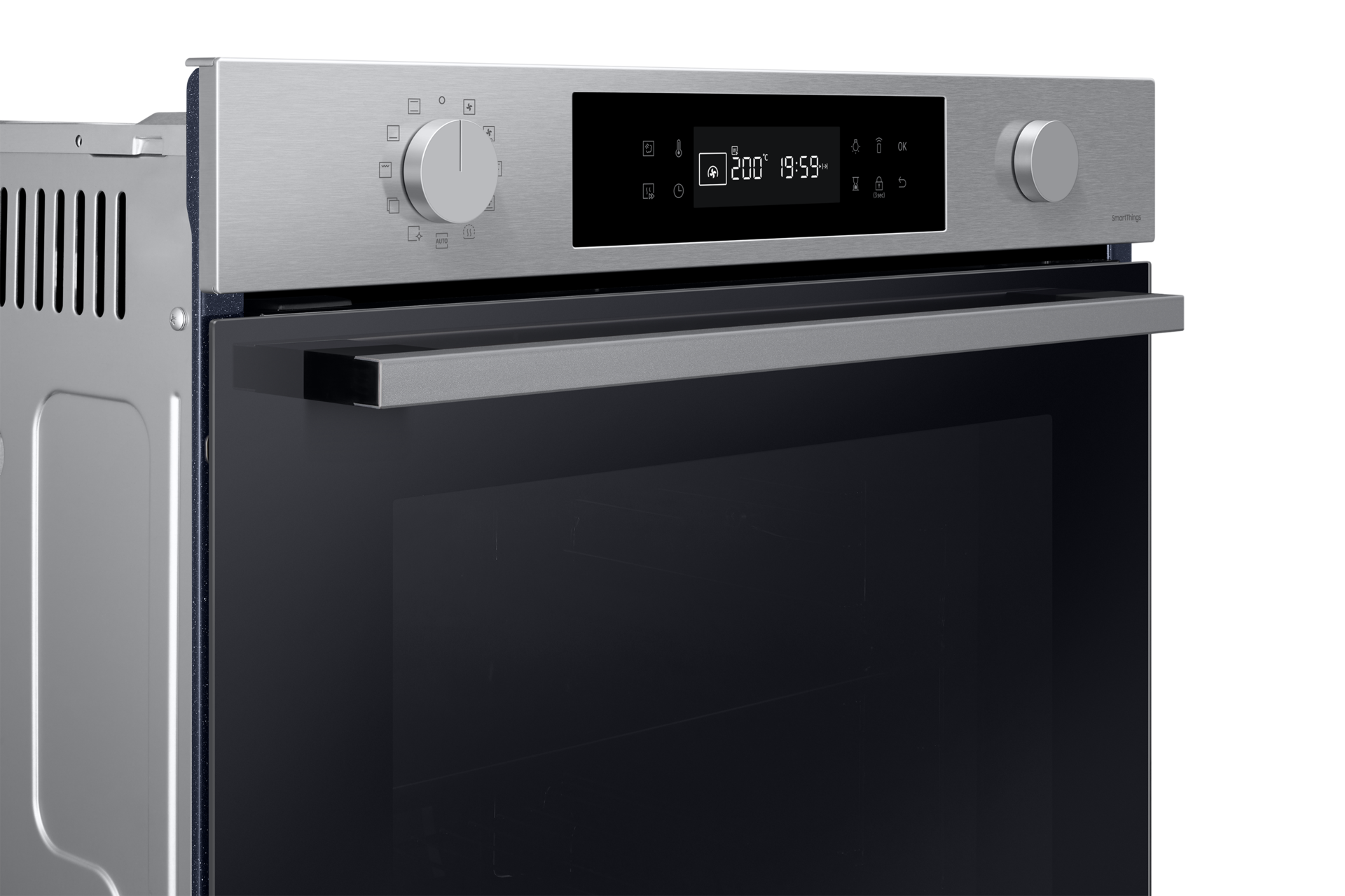 NV7000B 4 Electric Oven with Simple Steam, Bespoke Design, 70L Detail Black 