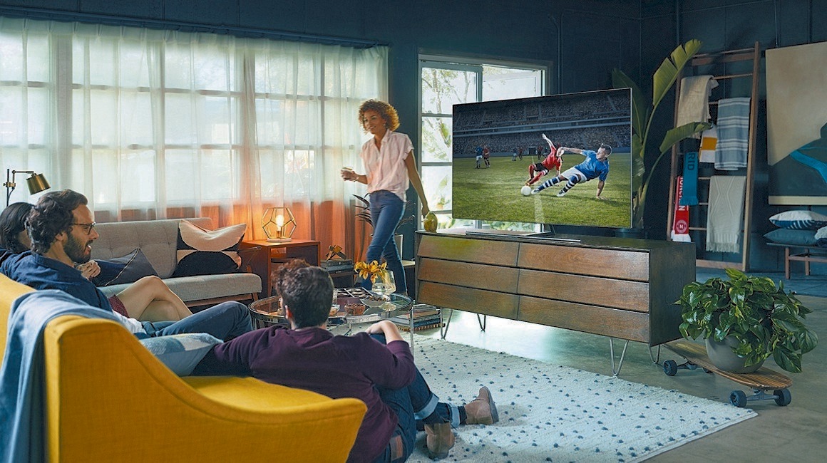 Telewizor premium QLED - Samsung Q7F QE55Q7FN gwarantuje najlepsze sportowe emocje