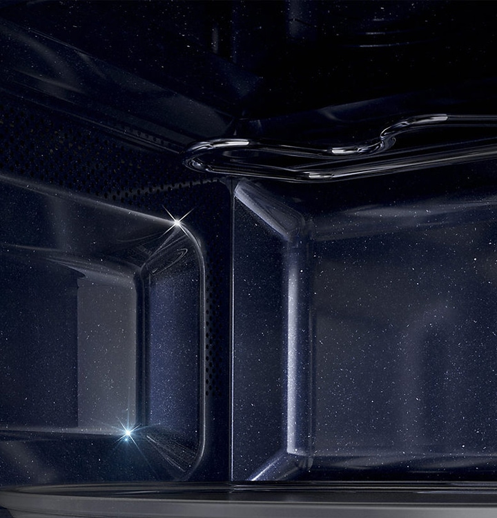 Спеціальна форма та керамічне покриття мікрохвильової печі полегшують видалення бруду та гарантують стійкість до пошкоджень.