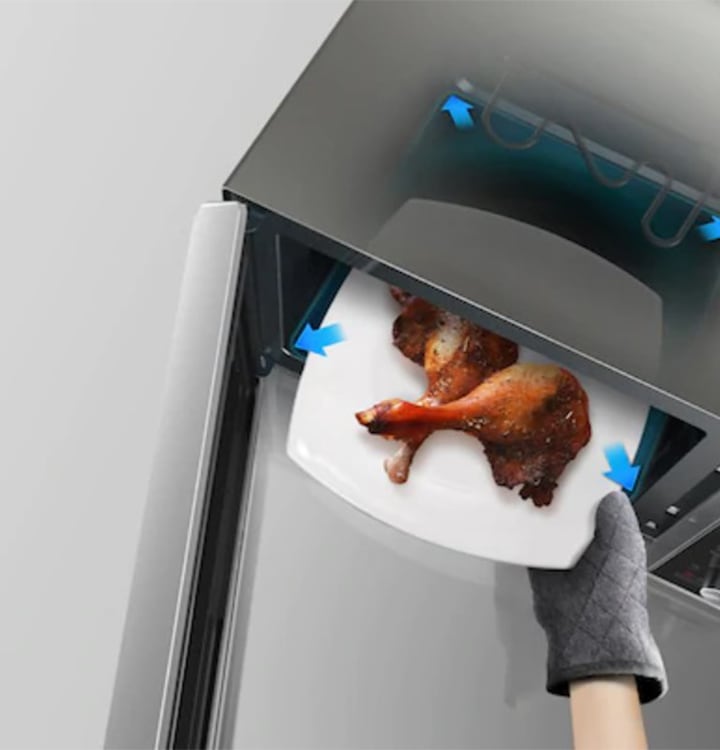 Мікрохвильова піч Samsung дозволяє вимкнути обертання поворотного столу, що дозволяє готувати велику кількість їжі у більшому посуді.