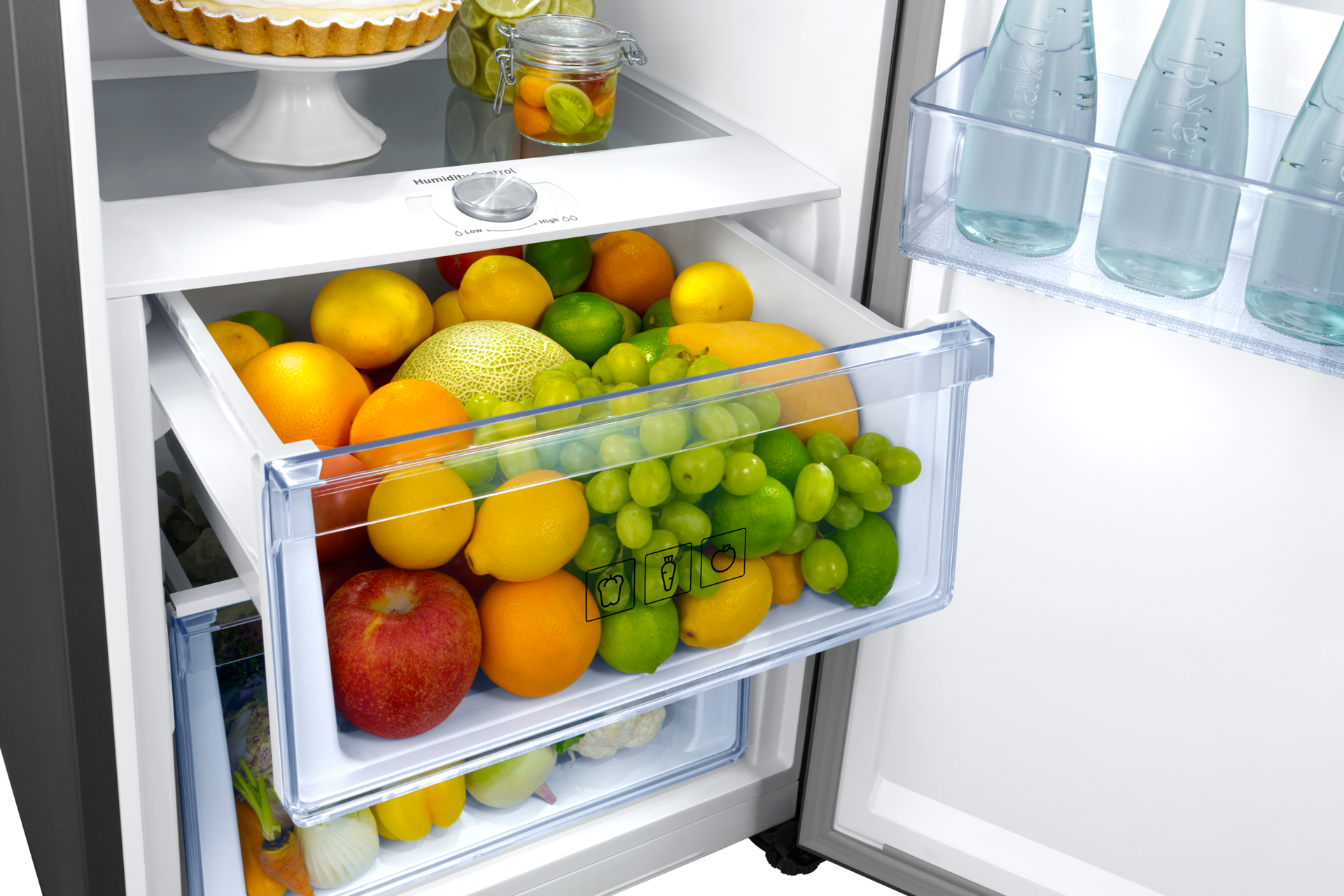 Szuflada na warzywa pozwala dłużej zachować ich świeżość.