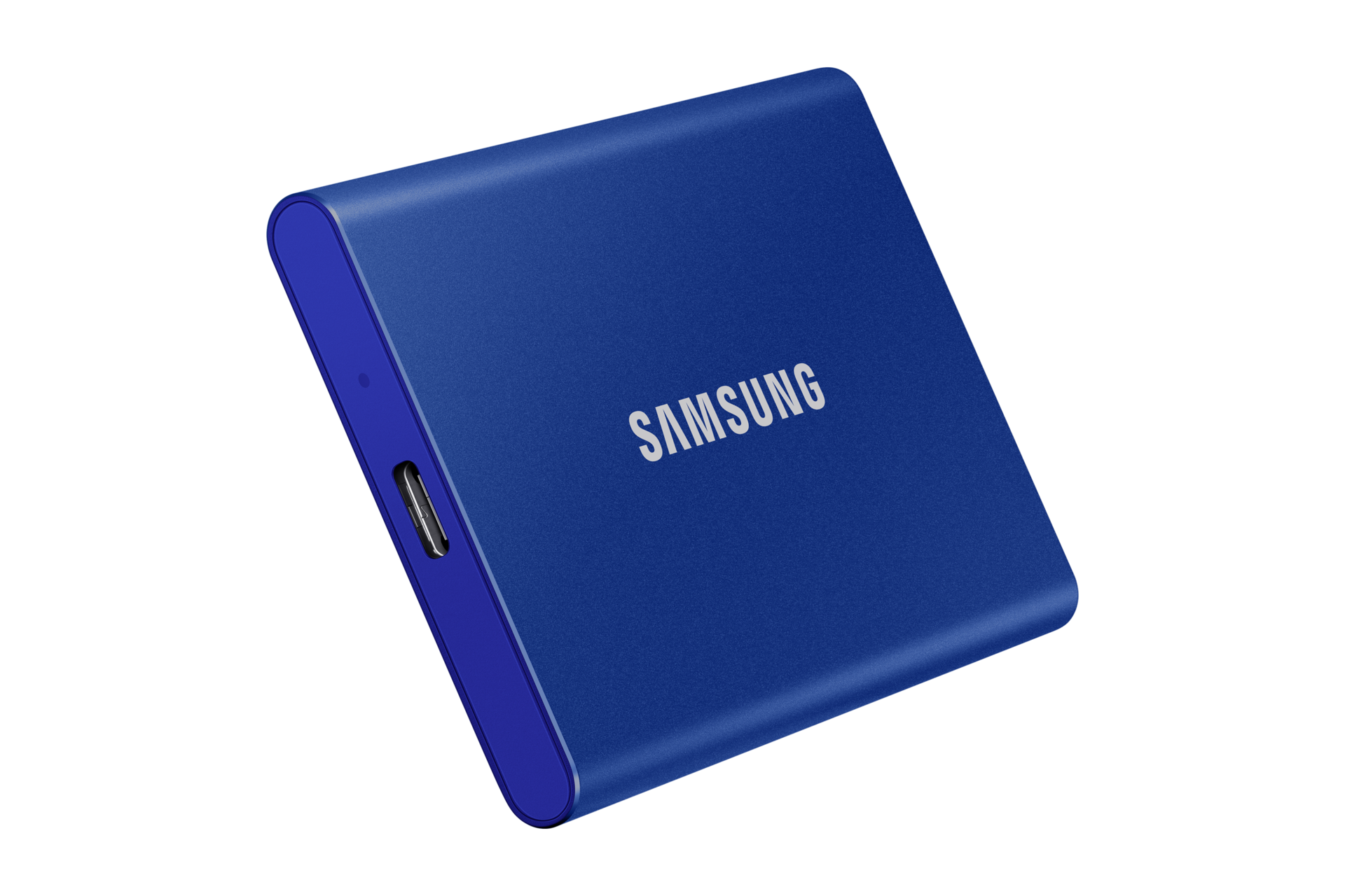 Niebieskie przenośne SSD 1TB Samsung T7 MU-PC1T0H/WW - pokazane z boku od strony gniazda USB C