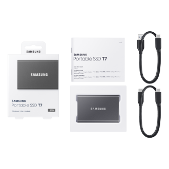 Zawartość opakowania przenośnego dysku SSD Samsung T7 o pojemności 2TB w kolorze szarym - instrukcja, dysk i kable do USB typ A i USB typu C