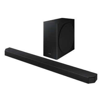 Widok po skosie z prawej perspektywy na soundbar Samsung Q900T - HW-Q900T/EN - w kolorze czarnym, który pozwala na obsługę Kodeków Audio 3D