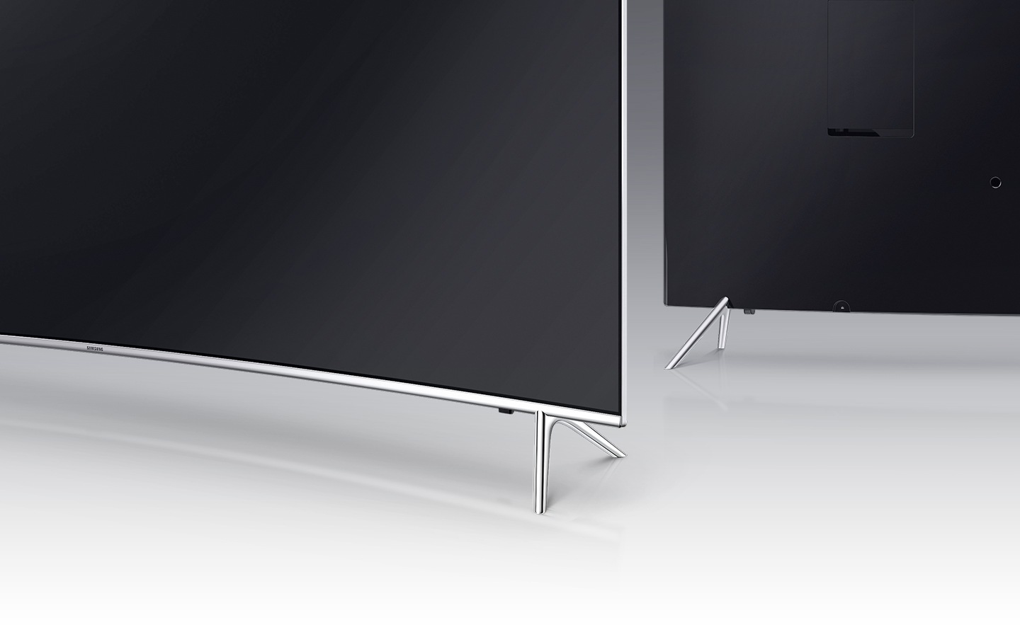 Un'immagine angolo posteriore del T-stand della TV SUHD di Samsung.
