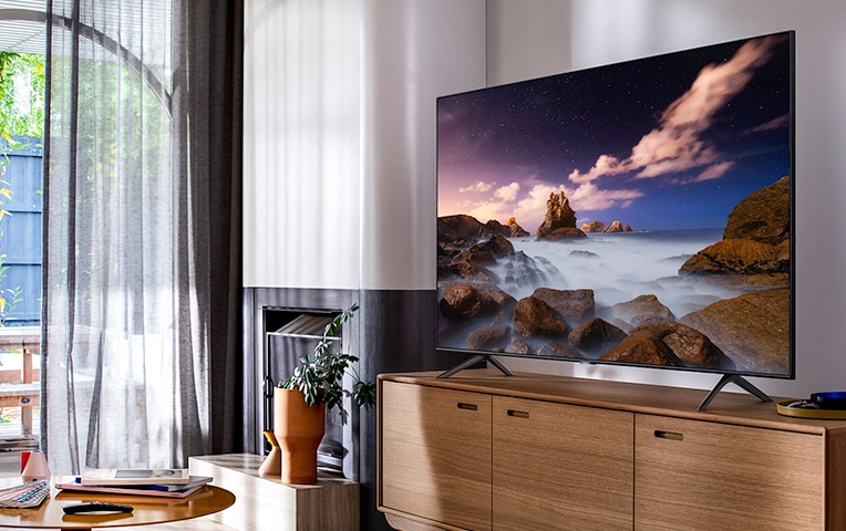 Телевизор QLED 4K QE43Q60TAUXRU 2020 43 дюйма - купить | Samsung РОССИЯ
