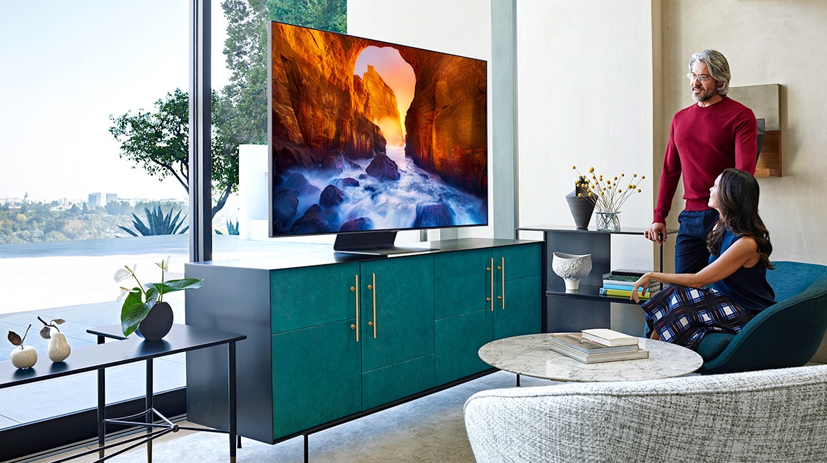 The bottom of the TV is shown