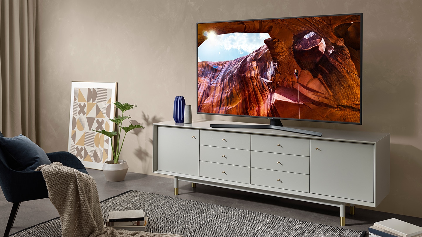 Телевизор 1 50 см. Телевизор Samsung ue43ru7470u. Телевизор Samsung ue43ru7400u. Samsung 50 inch TV.