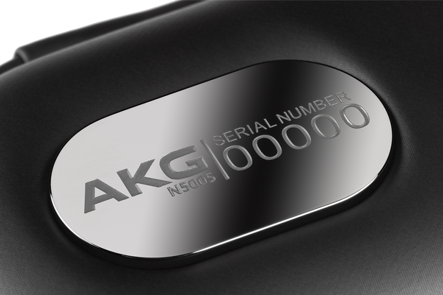 제품 내 삽입된 로고 확대컷