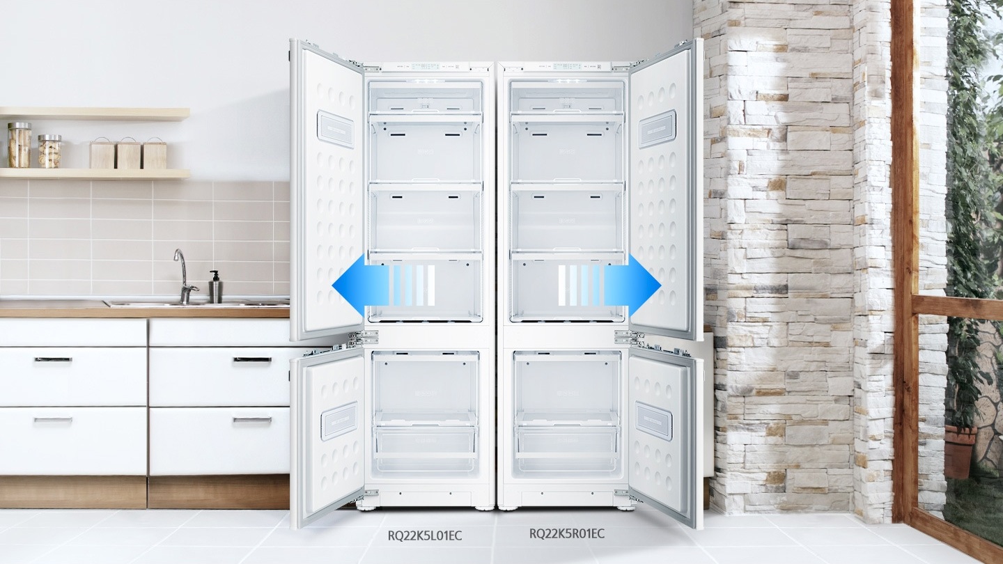 부엌에 도어가 열린 냉장고 2대가 보여지고 있습니다. 좌측에는 왼쪽으로 도어가 열리는 제품이 보이며 하단에는 RQ22K5L01EC 모델명이 보여지고, 우측에는 오른쪽으로 도어가 열리는 제품이 보이며 하단에는 RQ22K5R01EC 모델명이 보여지고 있습니다.