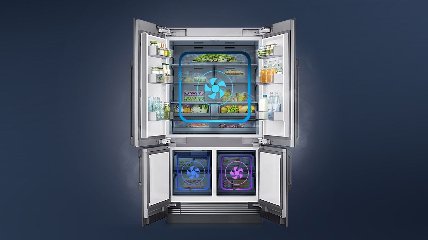 냉장고 상하 모두 오픈되어 있으며, 각각의 칸마다 독립냉각 하는 모습을 보여주고 있습니다.