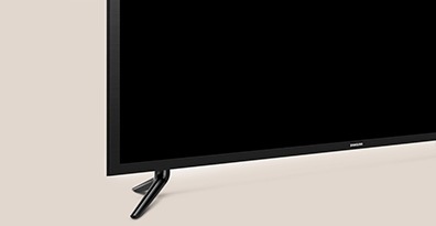 TV 하단을 보여주고 있습니다.