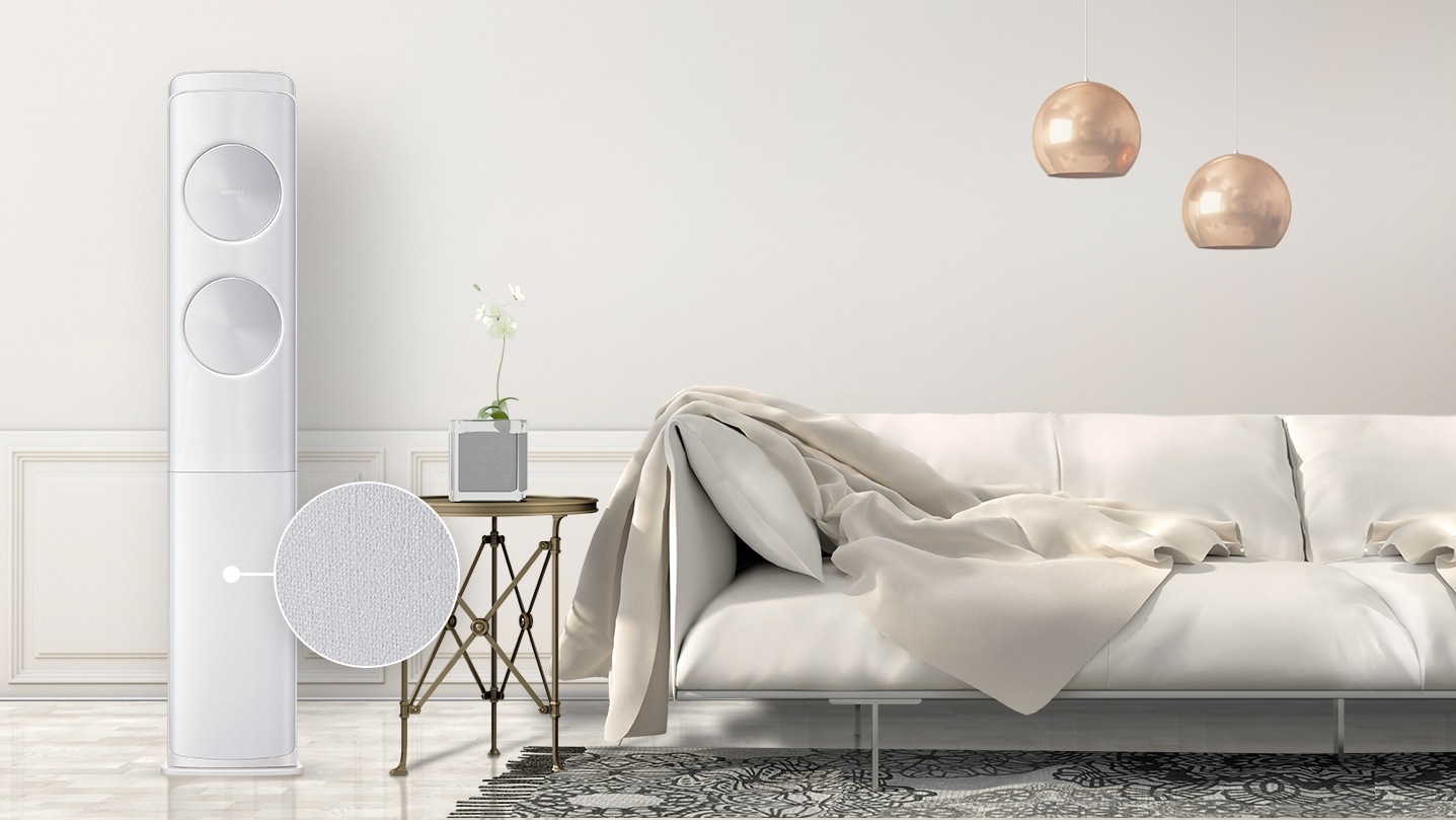 거실에 설치된 에어컨을 보여주고 있습니다.