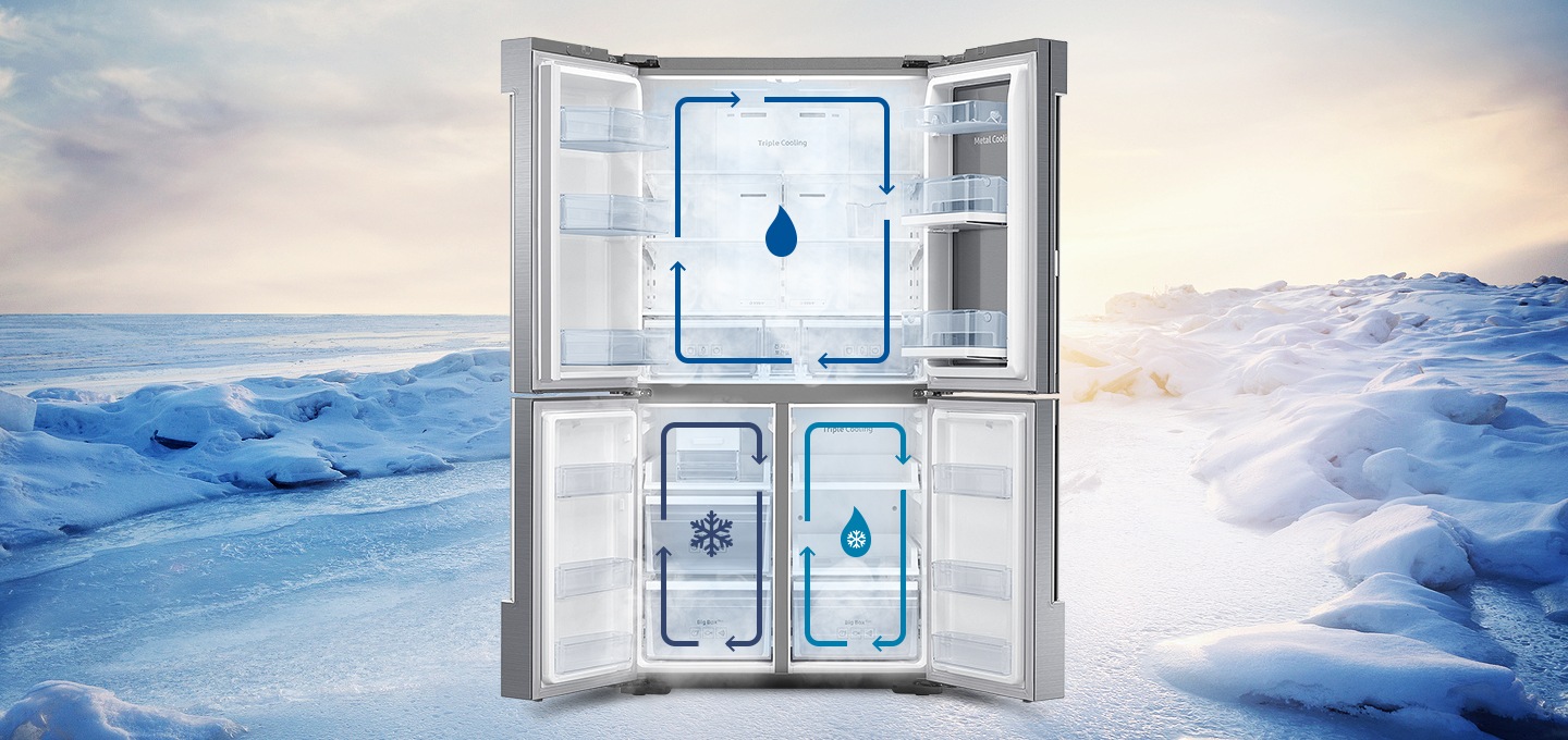 눈밭을 배경으로 상하칸 문이 열린 제품의 모습이 보여지고, 상칸과 하칸에 각각 트리플 독립냉각을 나타내는 인포그래픽이 보여집니다.