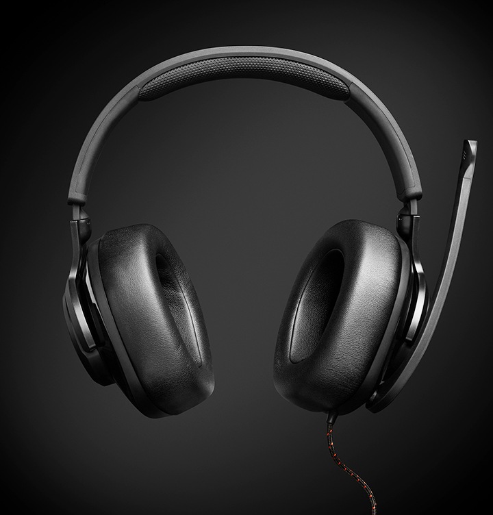 퀀텀 300 게이밍 헤드셋 이미지입니다.