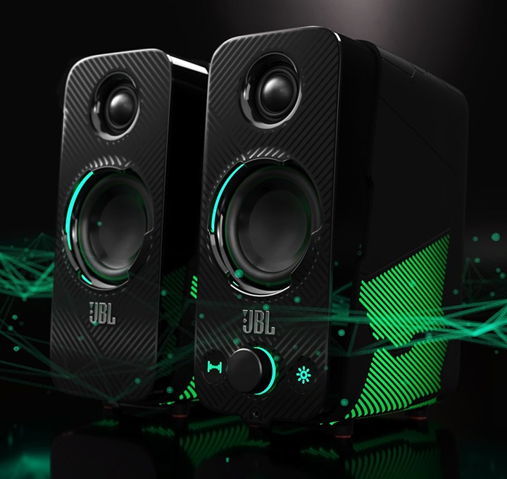 Quantum DUO 제품이 올려져있고, 제품의 라이팅 효과가 보입니다. 퀀텀 시그니처 사운드의 미세한 효과음이 느껴지는 음파 효과가 보입니다.