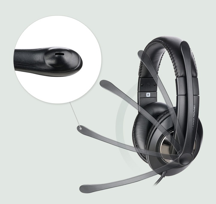 바닥에 놓인 제품과 확대된 마이크 홀이 보여지고 있습니다.